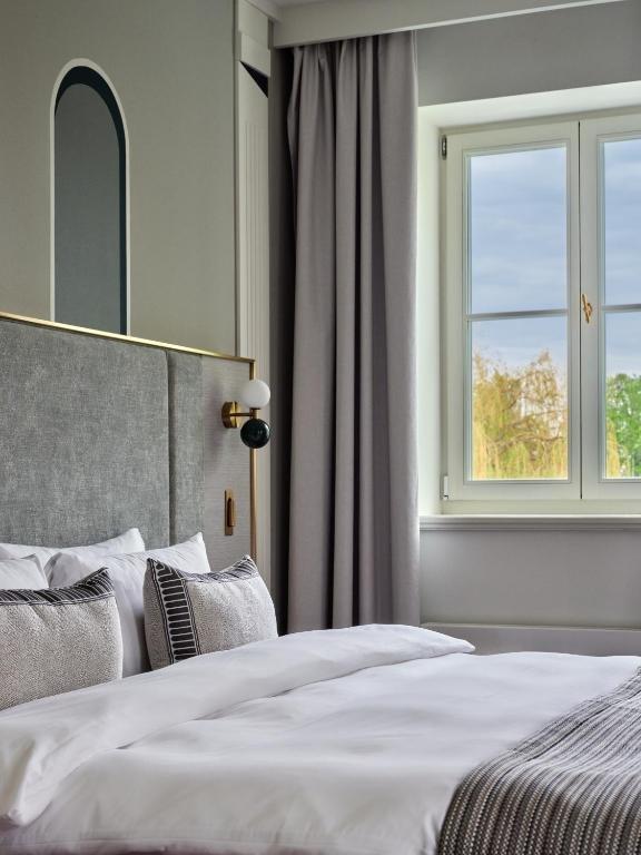 Altus Palace - Destigo Wroclaw