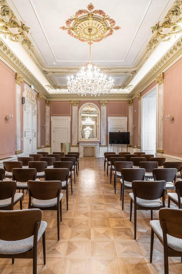 Hotel Altus Palace - Destigo