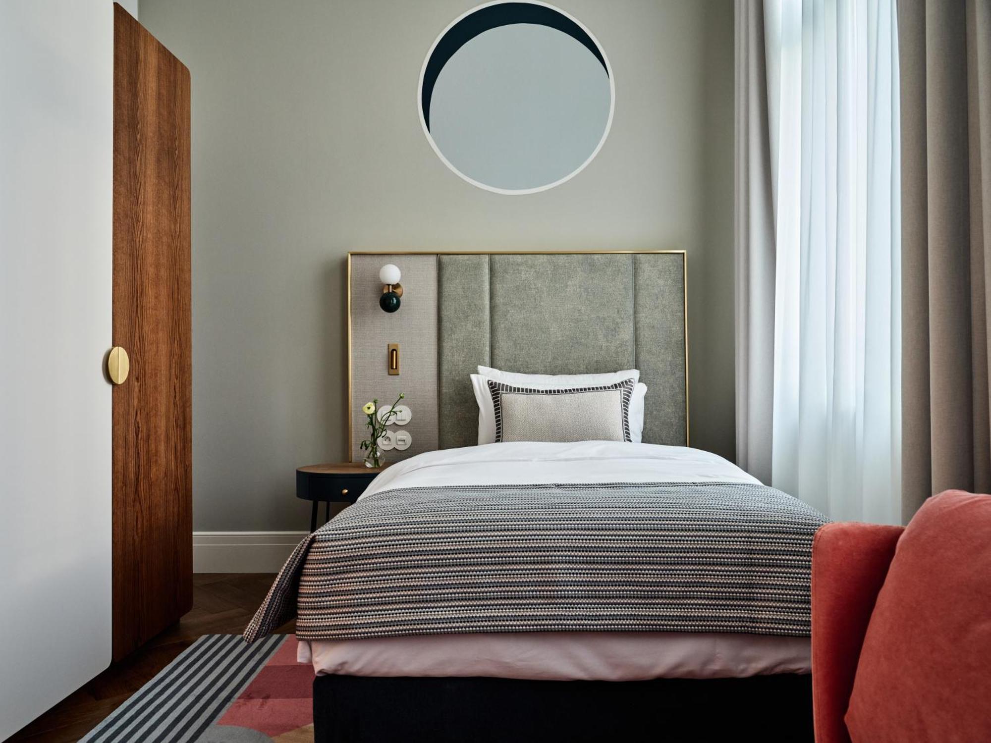 Altus Palace 5*